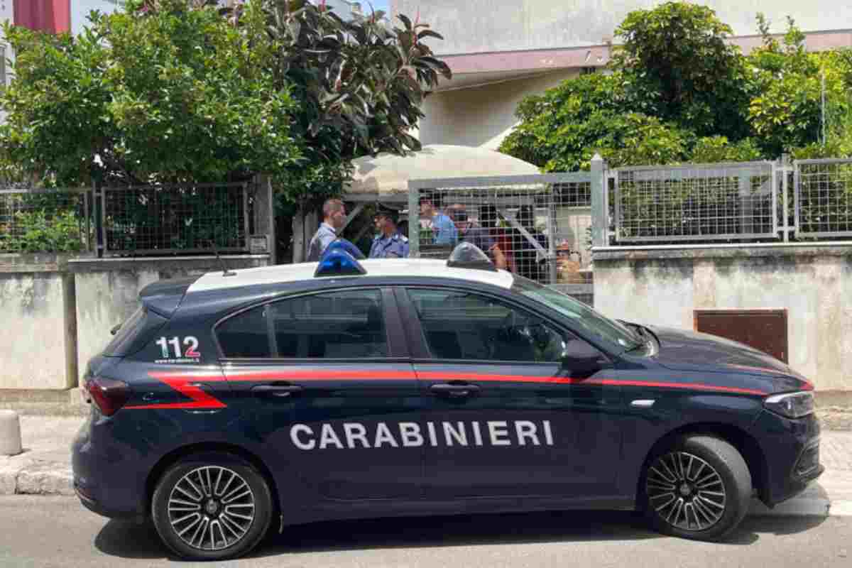 Roma, colpo nella notte: bancomat divelto con un metodo ingegnoso